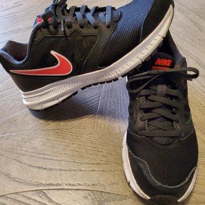 Nike Downshifter Womens Sz 6.5 Running Shoes Black